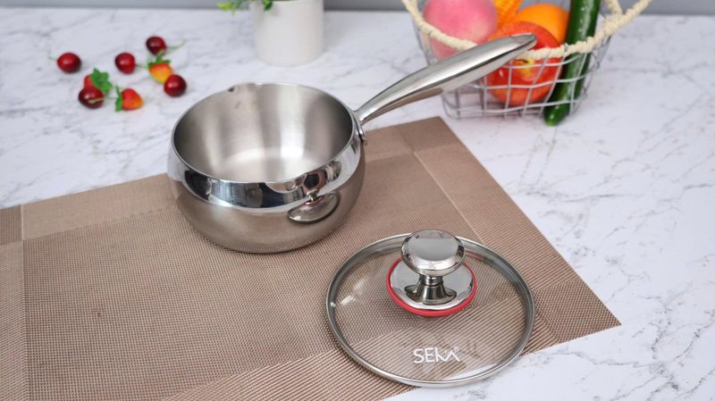 Quánh Táo inox 304 Seka SKM3844 size 14cm và vung kính